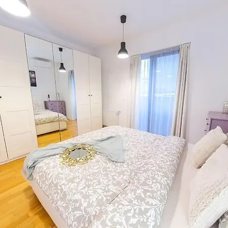 Old Town Spacious Apartment Bucharest Exterior photo