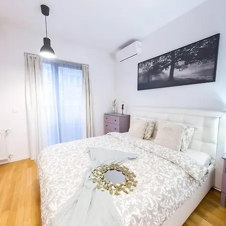 Old Town Spacious Apartment Bucharest Exterior photo